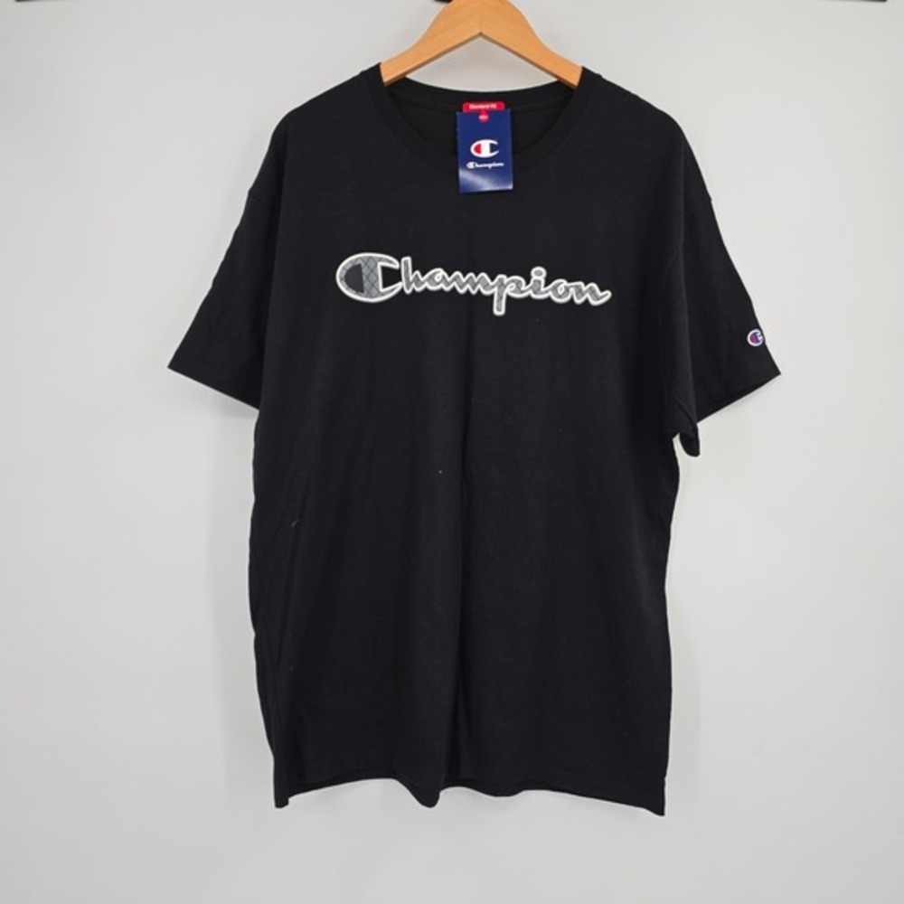Champion Mens Script Logo Graphic T-Shirt Black XL GT23H 586N9A New With‎ Tags - Picture 1 of 7